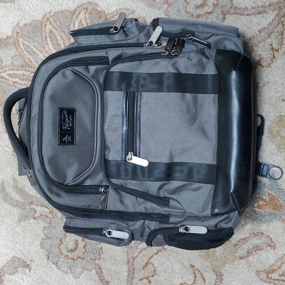 An Original Penguin Odell 9 pocket laptop backpack - Picture 1 of 8